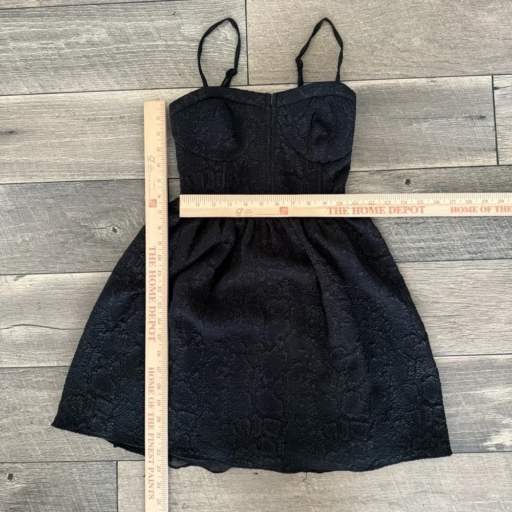 Bar III Black Jacquard Bustier Fit & Flare Mini Dress XS Adjustable Straps Party - Picture 3 of 10